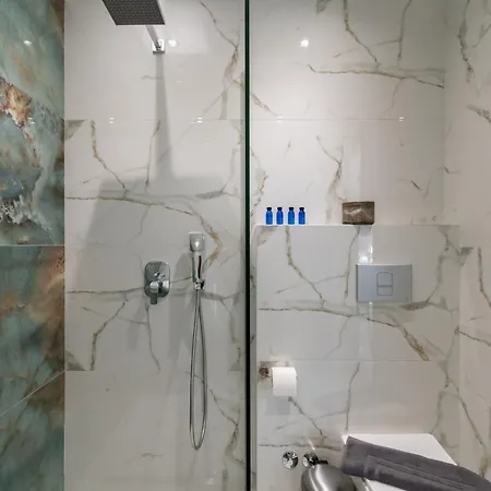 Apartment Marmo Premium Néos Marmarás